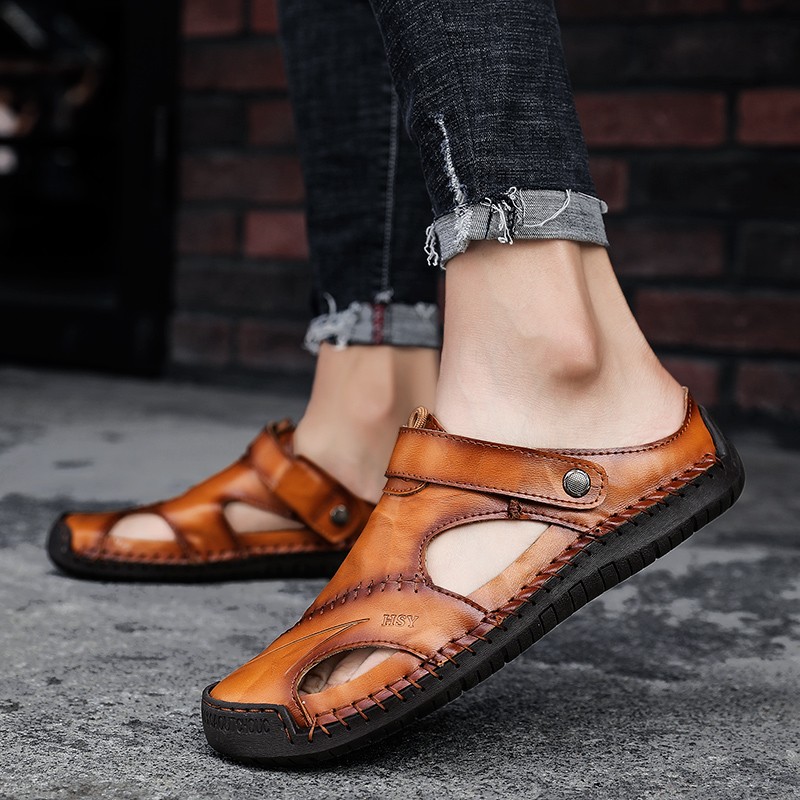 Men's beach sandals Brown