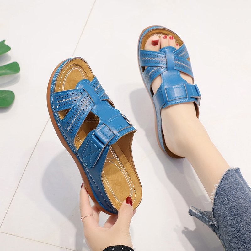 Women’s Retro Sandals Blue